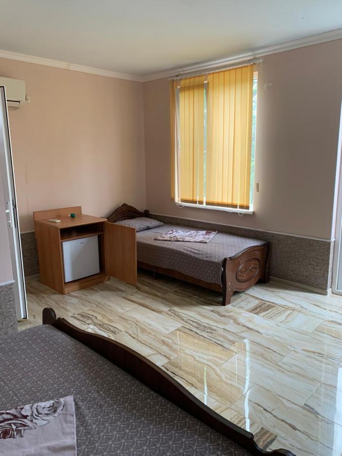 Comfort Gantiadi Zewnętrze zdjęcie